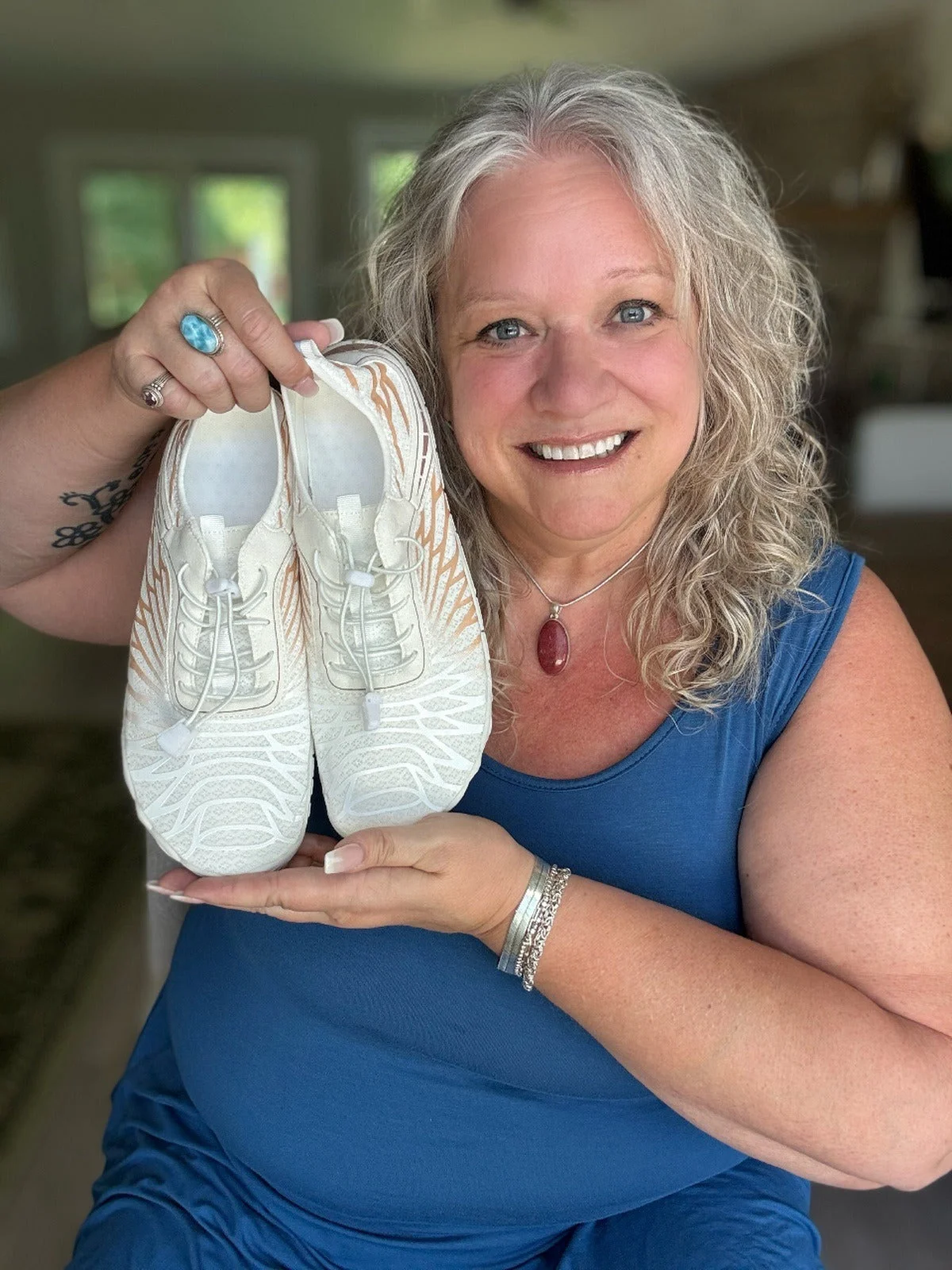 Lisa, 52
